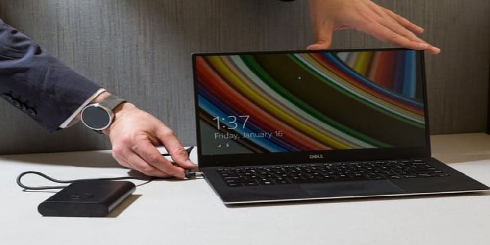 Học lập trình nên mua laptop như thế nào?